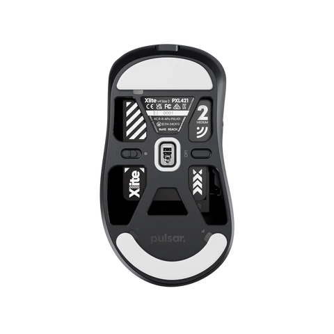 Xlite v4 Medium Gaming Mouse (OPEN BOX)