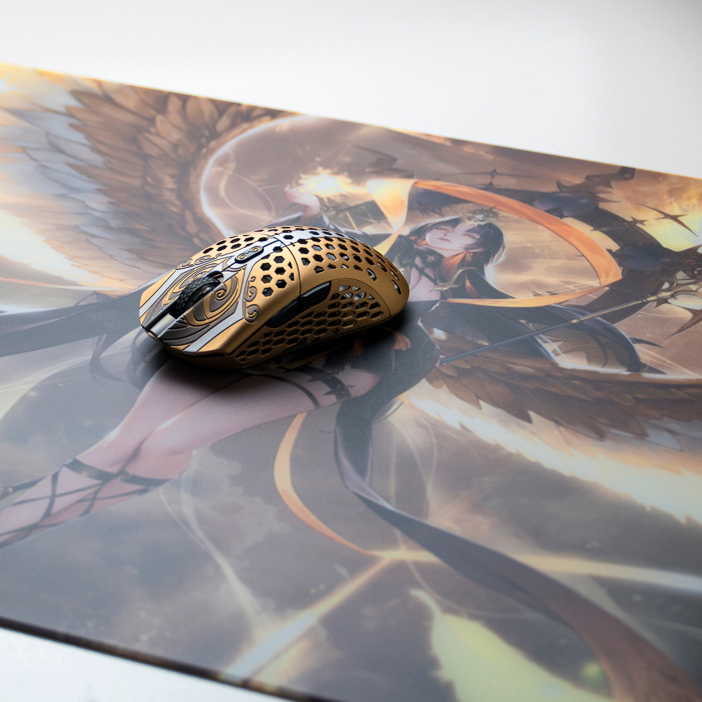 [PRE-ORDER] Amaterasu - Glass Mousepad