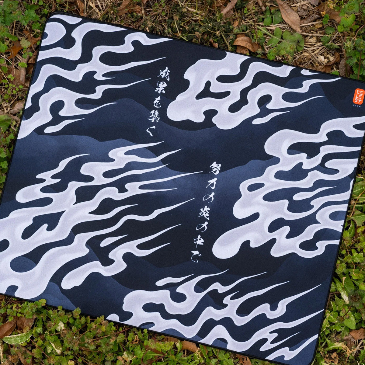 JX2 [White Flames] eSports Cloth Mousepad
