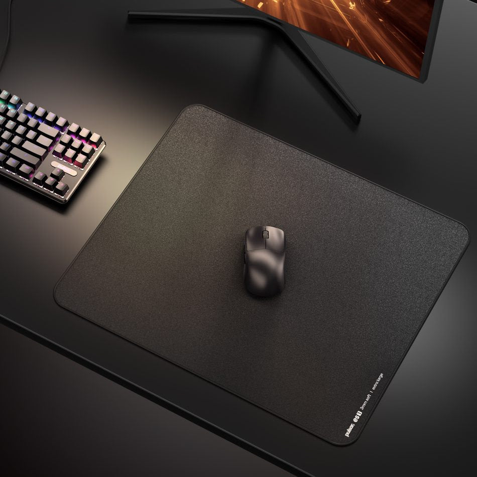 ES1 eSports Mousepad (Medium to High Speed)